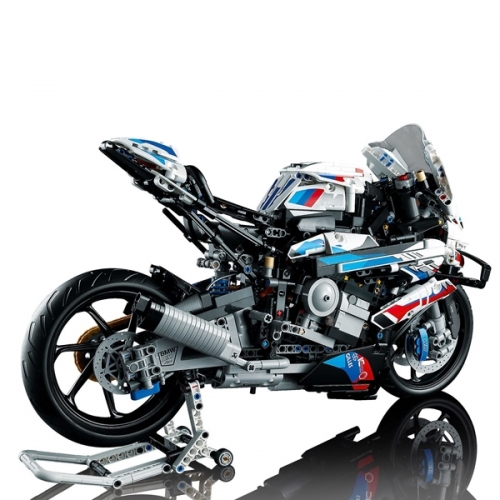 BMW M 1000 RR