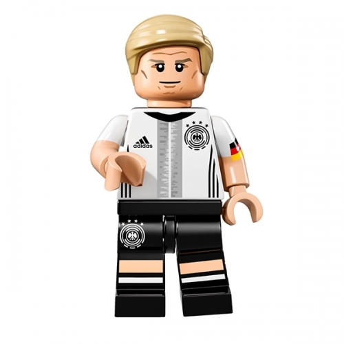 Bastian Schweinsteiger (Captain)