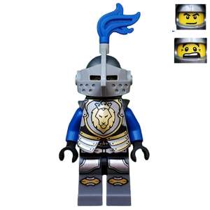 Castle - King's Knight Armor with Lion Head with Crown, Helmet with Pointed Visor, Blue Plume, Determined / Open Mouth Scared Pattern