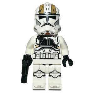 Clone Trooper Gunner (Phase 2) - Dirt Stains, Nougat Head, Helmet with Holes