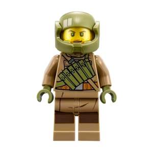 Resistance Trooper - Dark Tan Hoodie Jacket, Ammo Pouch, Stubble, Helmet with Chin Guard